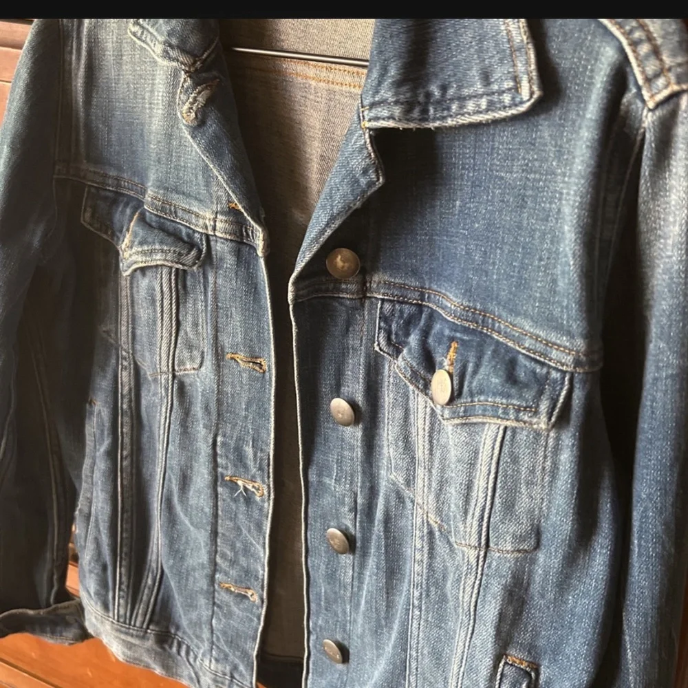 Jacket - Picture 2 of 6